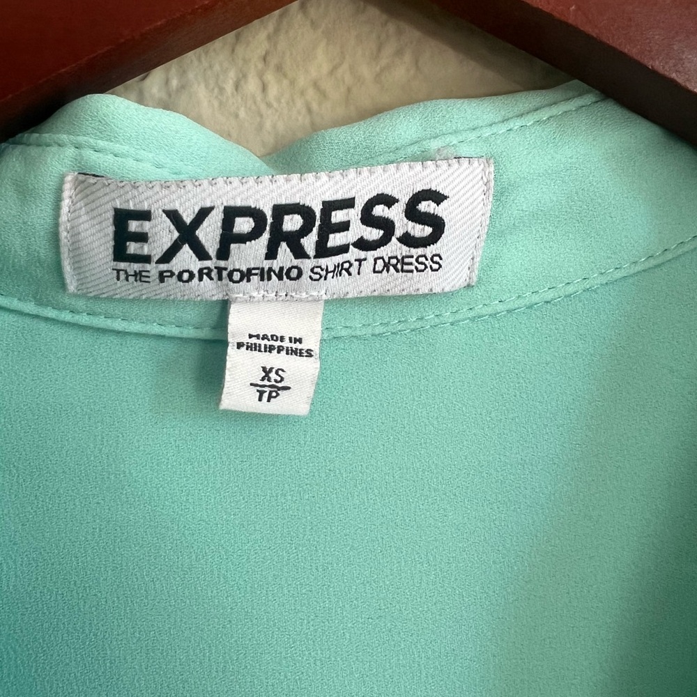 Express Button Up - Picture 5 of 5
